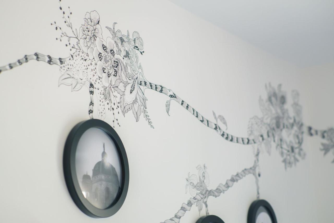 Room 4 Art Appartments Nr.1 In Vienna Center ภายนอก รูปภาพ